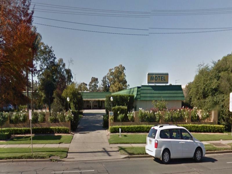 Park And Motel 3*