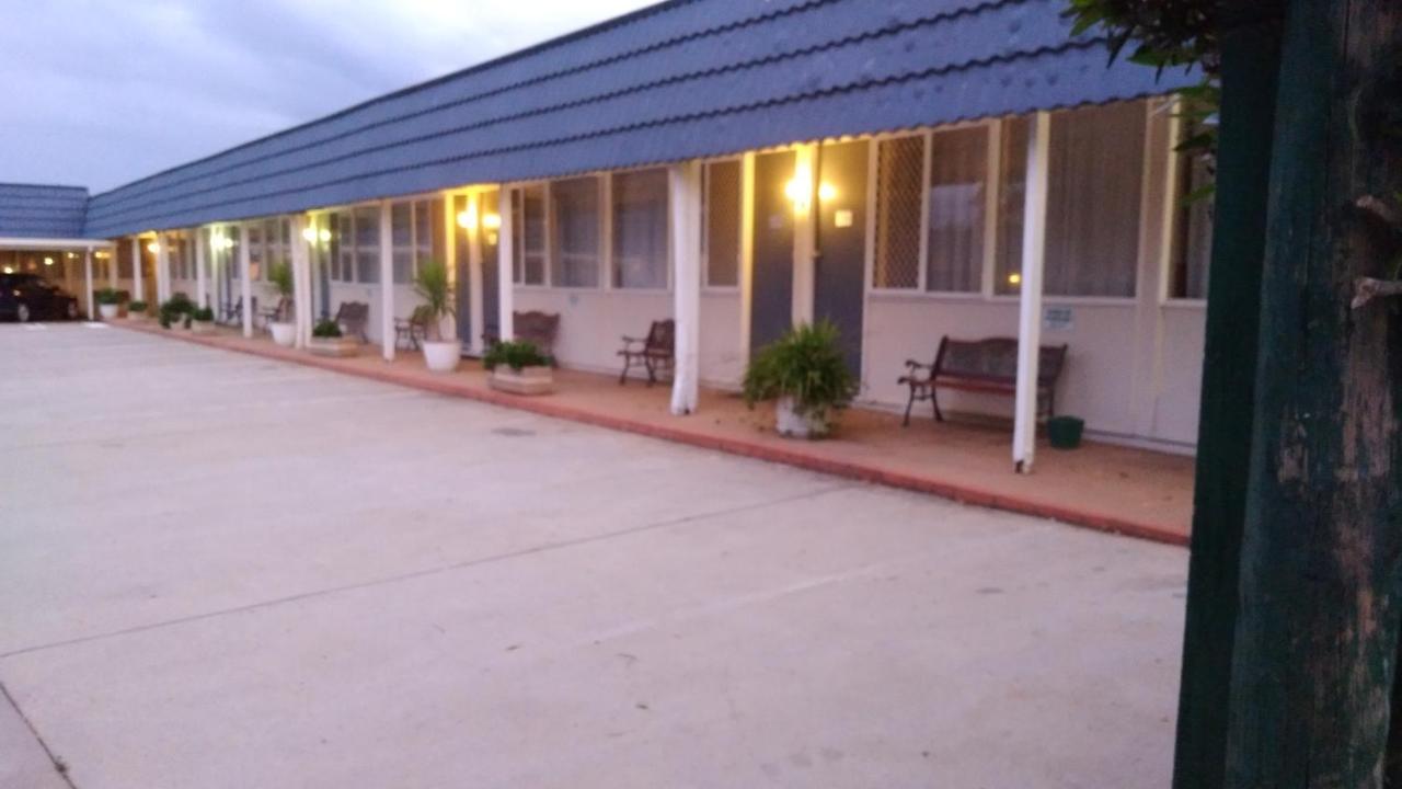 Park And Motel Wagga Wagga